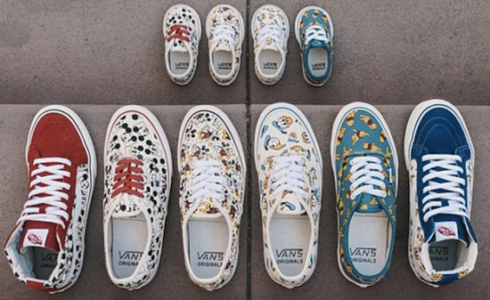 chaussure disney vans